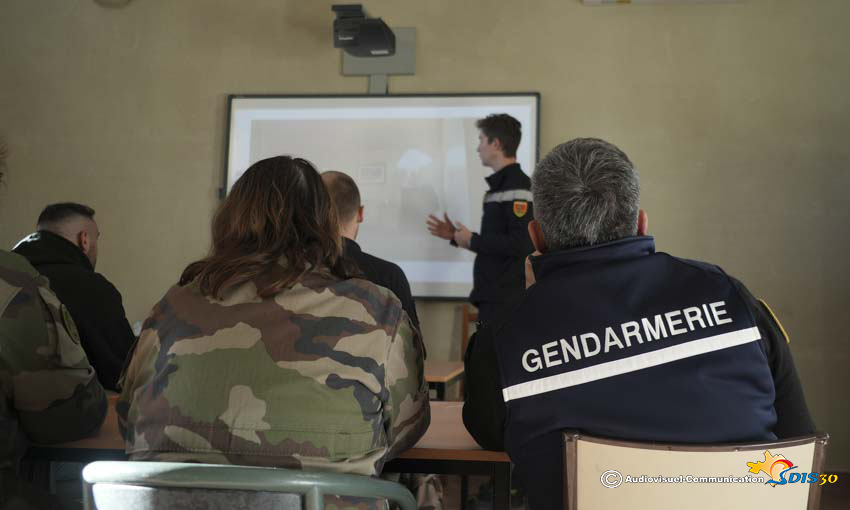 Manoeuvre gendarmerie Nîmes 15.11.23_18.jpg